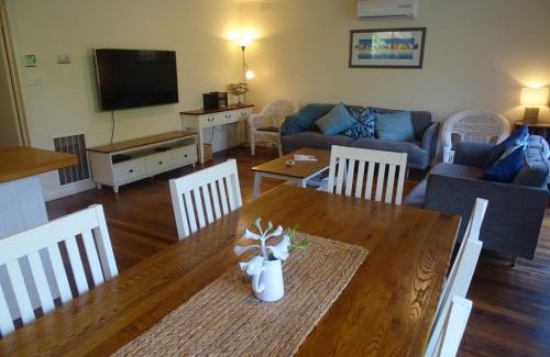 Blairgowrie House | Beachwalk Cottage