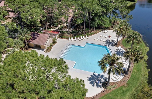 Sandestin Condo | Beachwalk Villas 5201 - Lakefront Sandestin Townhome, Heated Pool, Golf Cart!
