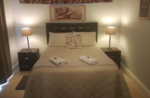 Summerstrand Bed & Breakfast | Beachway Guesthouse