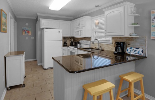Seagrove Beach Condo | Beachwood Villas 13G - 2 Pools - Walk to the Beach - Tennis - Ground Floor