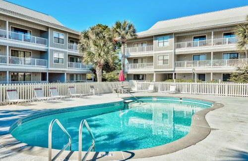 Seagrove Beach Apartment | Beachwood Villas 12B- Toes in the Sand