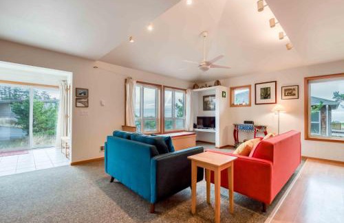Pacific City House | Beachwoods Cottage
