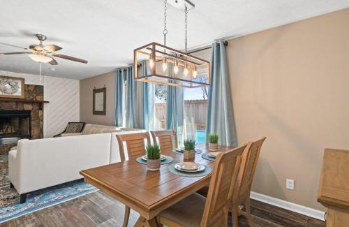 Lower Grand Lagoon House | Beachy Bonanza by Book That Condo