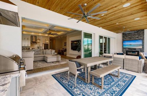 Naples Park House | Beachy Dream