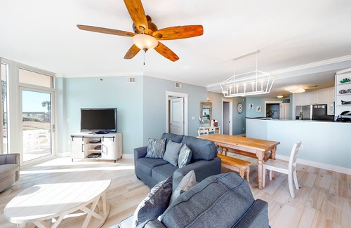 Fort Walton Beach Condo | Beachy, Gulf-front condo at Waterscape Waterfall, lazy river, barbecue grills