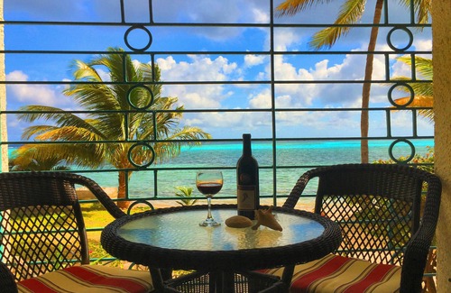 Estate Golden Rock Condo | Beachy Keen - 5 bed/4 bath - Beachfront Condo & Pool