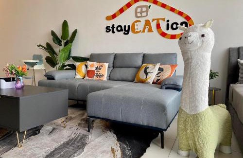 George Town Apartment | Beacon Executive Suite by stayCATion Homestay