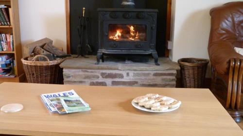 Brecon House | Beacons View Farm Cottages