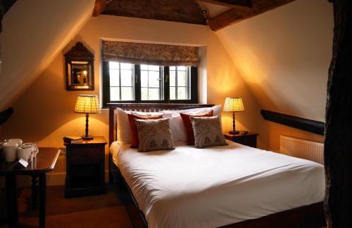 Oxford Hotel | Bear and Ragged Staff
