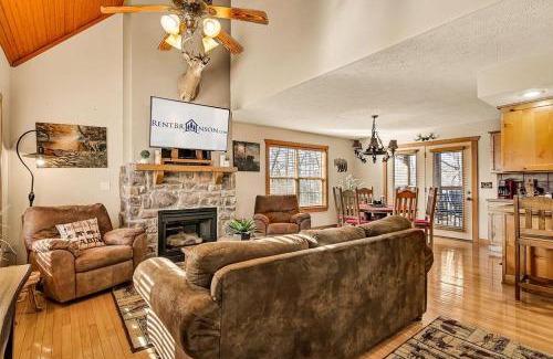 Reeds Spring House | Bear Cabin Getaway