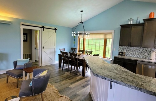 Glen Arbor House | Bear Haven Cottage at Glen Lake Narrows