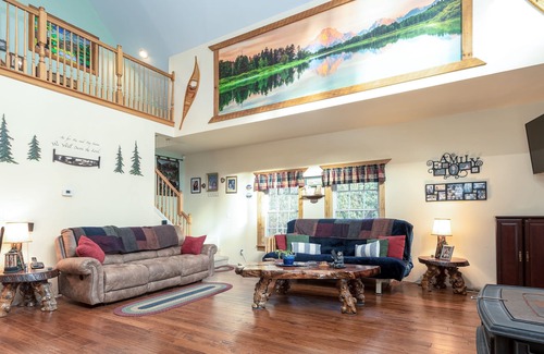 Cedar Mountain Cabin | BEAR HOLLOW A COZY MOUNTAIN CABIN