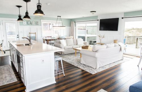 Carova Beach House | Bear Inn