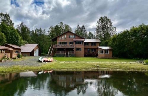 Bear Creek Bed & Breakfast | Bear Lake Lodgings B&B, Inc