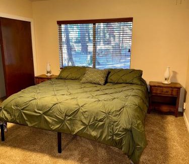 Sierra Cedars House | Bear Meadow Cabin at Shaver Lake