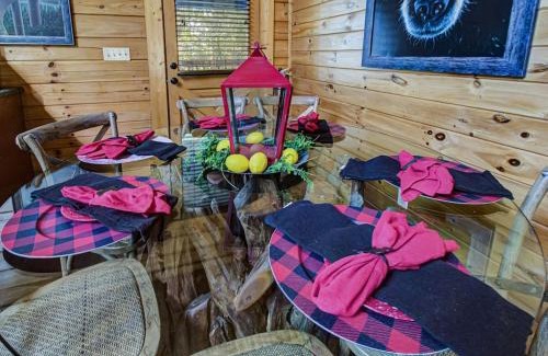 Sevierville House | Bear Mountain Hideaway by Avada Properties