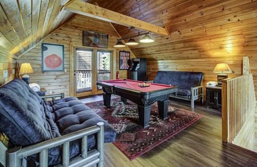 Sevierville House | Bear Mountain Hideaway by Avada Properties