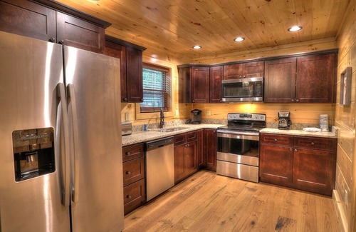Gatlinburg Cabin | Bear Tracks: Creek-side House is only 6 Blocks from Downtown Gatlinburg