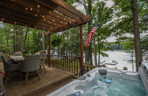 Oakland House | Bearfoot Lodge