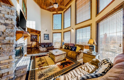 Chalet Village Ski Chalet | Bears on Skis A Smoky Mountain Lodge