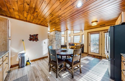Chalet Village Ski Chalet | Bears on Skis A Smoky Mountain Lodge