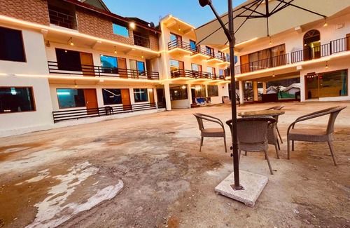 Gadherni Hotel | Beas Riverpark Resort -Scenic mountain & river view rooms