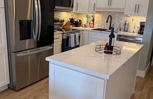Royal Harbor Apartment | Beatiful 2br/2bathroom apartment with a dock in Naples.