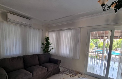 Dalyan City Center Villa | Beatufiul Villa Close to the Town Centre With Private Gardens and Swimming Pool