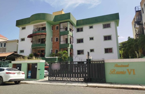 Llanos de Gurabo I Apartment | Beautiful Spacious 3 bedroom 2 bathroom apartment in Santiago