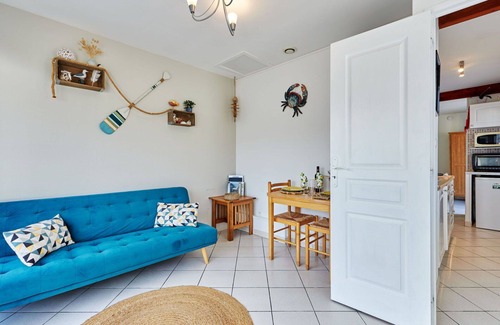 Saint-Martin-d'Audouville House | Beautiful private villa for 2 people with WIFI, TV and pets allowed
