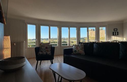 Saint-Lo Apartment | Beau regard