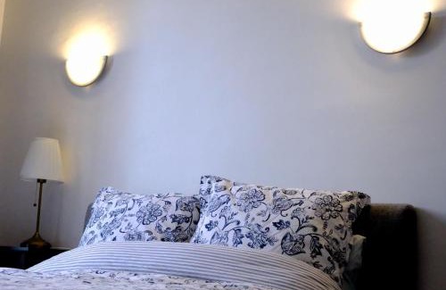 Clichy Apartment | Beau studio calme à louer