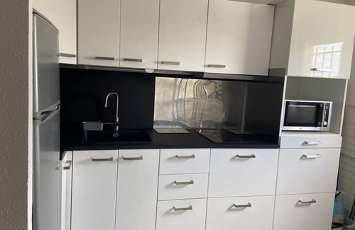 Le Grau-Du-Roi Apartment | ? Beau Studio Rénové – Climatisé – 4 Pers – Loggia et Parking Privé – Proche Plage