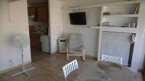Cannes La Bocca Apartment | Beau studio vue Mer Cannes