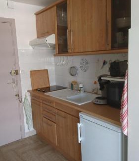Cannes La Bocca Apartment | Beau studio vue Mer Cannes