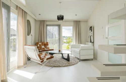 Kattendijke House | Beau Su Mer nr 1