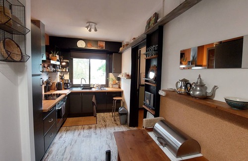 Challans Apartment | Beau T3 Calme 2 Chambres/loggia vue Jardin/20 mn des Plages/challans Centre