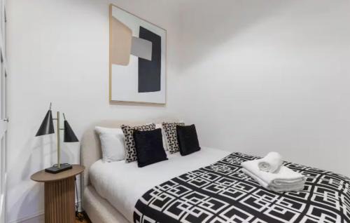 Brompton & Hans Town Apartment | Beaufort Gardens Knightsbridge - 2 Bed