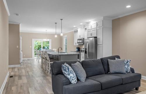 Morehead City House | Beaufort Villas - A&B Duplex