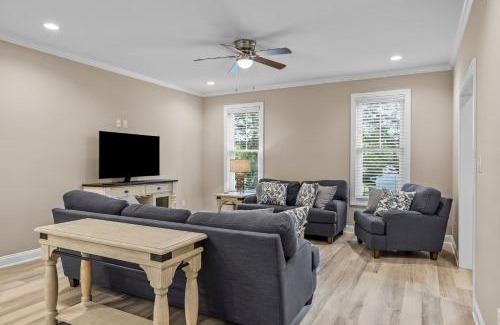 Morehead City House | Beaufort Villas - A&B Duplex