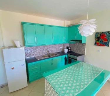 Kodrra Apartment | Beauiful apartment by the beach of Saranda