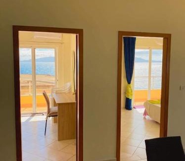 Kodrra Apartment | Beauiful apartment by the beach of Saranda