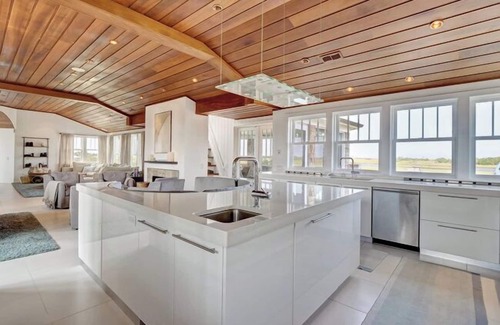 Bald Head Island House | Beauitful marsh front, six bedroom home with infinity pool with hot tub.