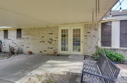 Beaumont House | Beaumont Rental Home about 2 Mi to Gulf Terrace Park!
