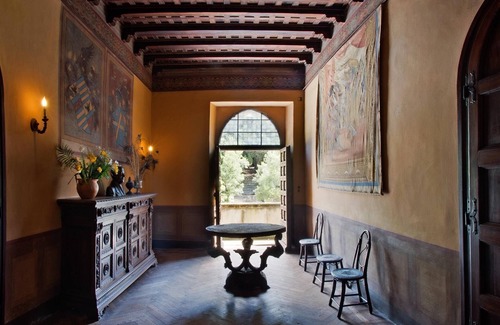 Passignano sul Trasimeno Villa | Beautiful villa for 12 people with private pool, A/C, WIFI, TV, terrace and panoramic view