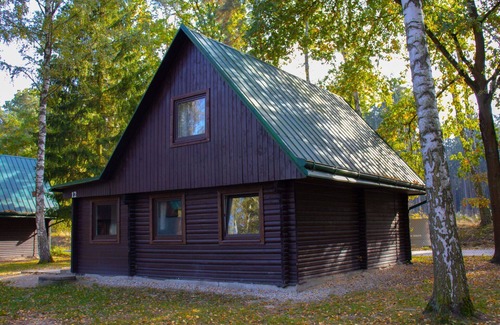 Hradec Kralove House | Beautiful apartment in villa for 12 guests with WIFI, TV, patio, pets allowed and parking