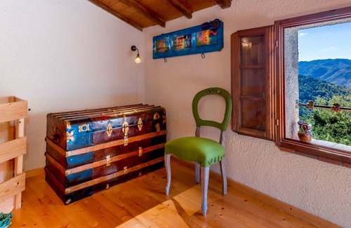 Bagni di Lucca Apartment | Beautiful apartment for 6 guests with private pool, WIFI, TV and pets allowed