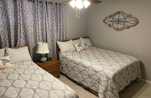 Village of Four Seasons Condo | Beautifully remodeled condo-Lakefront with awesome views