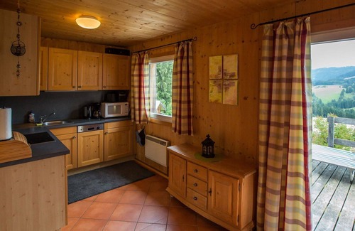 Annaberg im Lammertal House | Beautiful apartment in villa for 6 people with WIFI, pool, TV, terrace and pets allowed