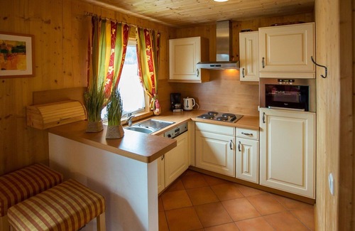 Annaberg im Lammertal House | Beautiful apartment in villa for 8 people with pool, WIFI, TV, terrace and pets allowed